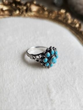 Vintage Sterling Silver And Turquoise Ring Approx. Size 5.5